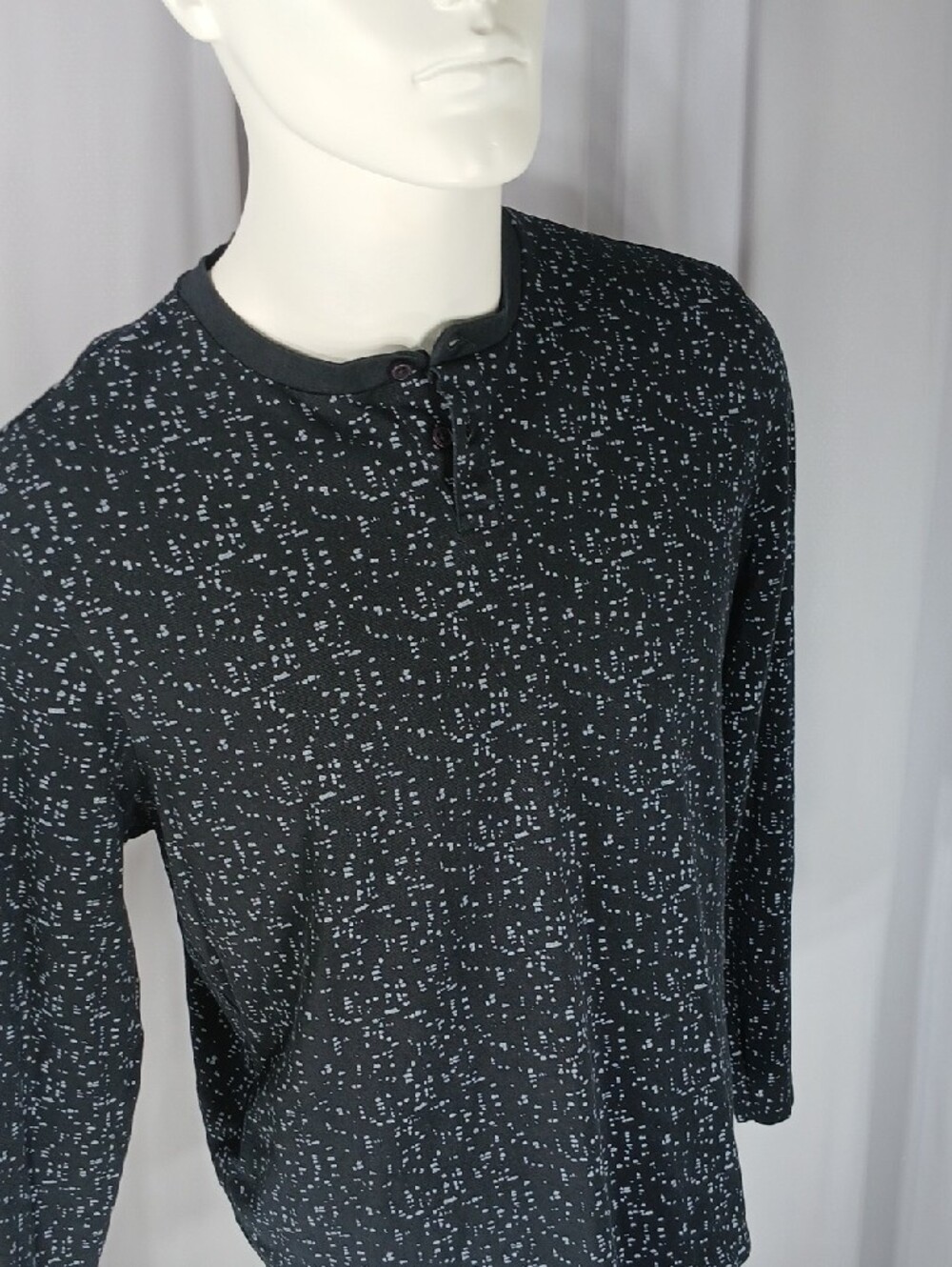 Reaction Kenneth Cole cotton blend Black Speckled Men’s henley